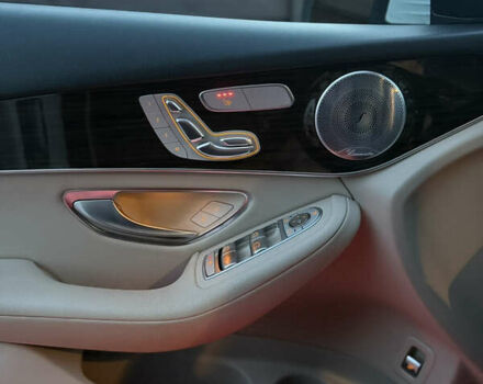 Белый Мерседес ГЛЦ-Класс, объемом двигателя 1.99 л и пробегом 119 тыс. км за 32000 $, фото 20 на Automoto.ua