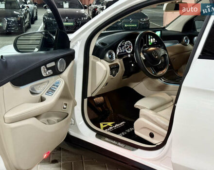 Білий Мерседес ГЛЦ-Клас, об'ємом двигуна 2 л та пробігом 153 тис. км за 39999 $, фото 8 на Automoto.ua