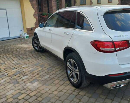 Білий Мерседес ГЛЦ-Клас, об'ємом двигуна 1.99 л та пробігом 103 тис. км за 26400 $, фото 3 на Automoto.ua