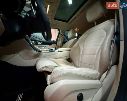 Белый Мерседес ГЛЦ-Класс, объемом двигателя 2 л и пробегом 153 тыс. км за 39999 $, фото 6 на Automoto.ua