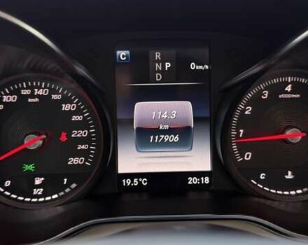 Мерседес ГЛЦ-Класс 2017 в Львове на Automoto.ua Белый Мерседес ГЛЦ-Класс, объемом двигателя 2 л и пробегом 121 тыс. км за 24500 $, фото 10 на Automoto.ua
