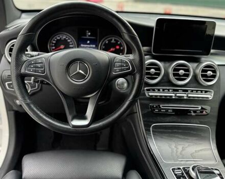 Мерседес ГЛЦ-Класс 2017 в Киеве на Automoto.ua Белый Мерседес ГЛЦ-Класс, объемом двигателя 2.14 л и пробегом 98 тыс. км за 39500 $, фото 16 на Automoto.ua