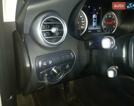 Белый Мерседес ГЛЦ-Класс, объемом двигателя 2.1 л и пробегом 181 тыс. км за 39500 $, фото 15 на Automoto.ua