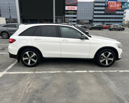 Білий Мерседес ГЛЦ-Клас, об'ємом двигуна 2.2 л та пробігом 33 тис. км за 39000 $, фото 5 на Automoto.ua