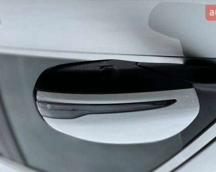 Мерседес ГЛЦ-Класс 2017 в Киеве на Automoto.ua Белый Мерседес ГЛЦ-Класс, объемом двигателя 2.14 л и пробегом 57 тыс. км за 36999 $, фото 9 на Automoto.ua