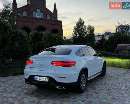 Белый Мерседес ГЛЦ-Класс, объемом двигателя 1.99 л и пробегом 68 тыс. км за 35800 $, фото 17 на Automoto.ua