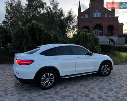 Белый Мерседес ГЛЦ-Класс, объемом двигателя 1.99 л и пробегом 68 тыс. км за 35800 $, фото 14 на Automoto.ua