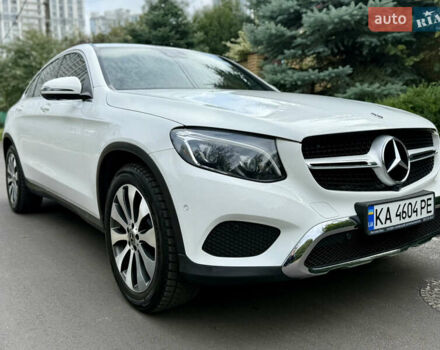 Мерседес ГЛЦ-Класс 2017 в Киеве на Automoto.ua Белый Мерседес ГЛЦ-Класс, объемом двигателя 2.14 л и пробегом 91 тыс. км за 38999 $, фото 3 на Automoto.ua