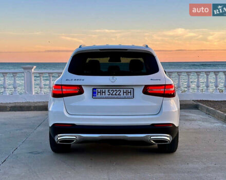 Белый Мерседес ГЛЦ-Класс, объемом двигателя 2.2 л и пробегом 190 тыс. км за 28599 $, фото 2 на Automoto.ua