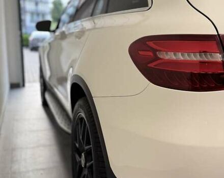 Мерседес ГЛЦ-Класс 2017 в Львове на Automoto.ua Белый Мерседес ГЛЦ-Класс, объемом двигателя 2 л и пробегом 121 тыс. км за 24500 $, фото 22 на Automoto.ua