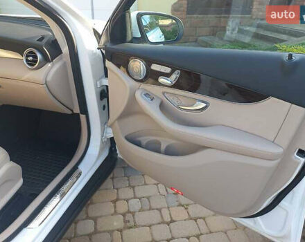 Білий Мерседес ГЛЦ-Клас, об'ємом двигуна 1.99 л та пробігом 103 тис. км за 26400 $, фото 18 на Automoto.ua