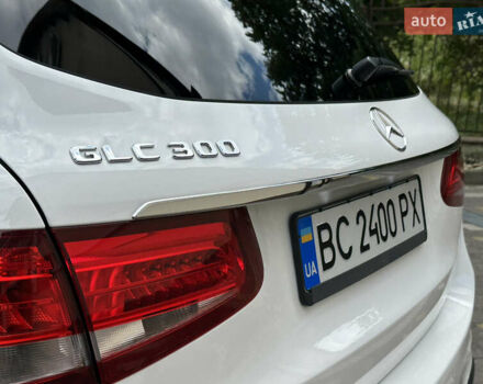 Білий Мерседес ГЛЦ-Клас, об'ємом двигуна 2 л та пробігом 182 тис. км за 22800 $, фото 58 на Automoto.ua
