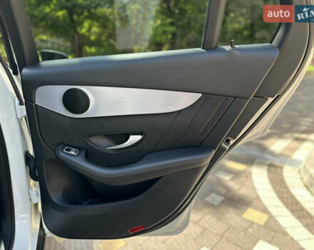 Білий Мерседес ГЛЦ-Клас, об'ємом двигуна 2 л та пробігом 182 тис. км за 22800 $, фото 110 на Automoto.ua