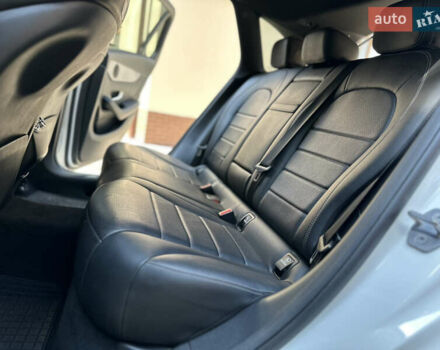 Білий Мерседес ГЛЦ-Клас, об'ємом двигуна 2 л та пробігом 182 тис. км за 22800 $, фото 117 на Automoto.ua