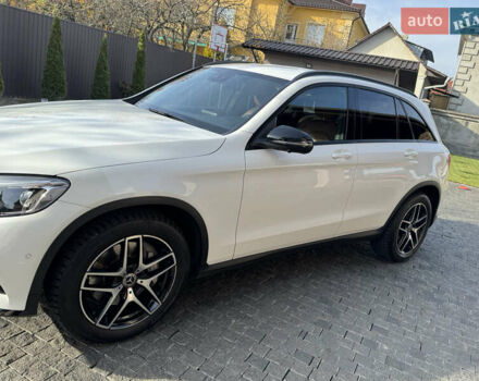 Белый Мерседес ГЛЦ-Класс, объемом двигателя 2.2 л и пробегом 52 тыс. км за 44500 $, фото 2 на Automoto.ua