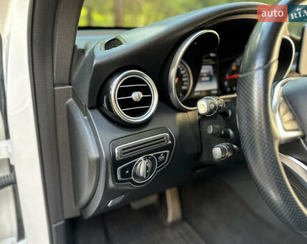 Білий Мерседес ГЛЦ-Клас, об'ємом двигуна 2 л та пробігом 182 тис. км за 22800 $, фото 78 на Automoto.ua