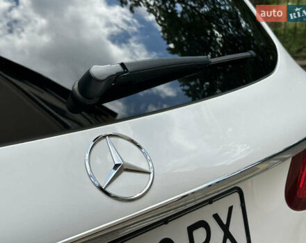 Білий Мерседес ГЛЦ-Клас, об'ємом двигуна 2 л та пробігом 182 тис. км за 22800 $, фото 61 на Automoto.ua