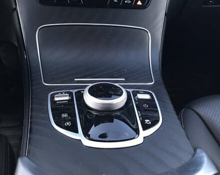 Белый Мерседес ГЛЦ-Класс, объемом двигателя 2 л и пробегом 77 тыс. км за 33000 $, фото 30 на Automoto.ua