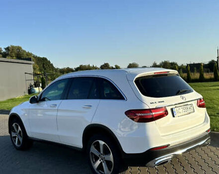 Белый Мерседес ГЛЦ-Класс, объемом двигателя 1.99 л и пробегом 158 тыс. км за 25000 $, фото 2 на Automoto.ua