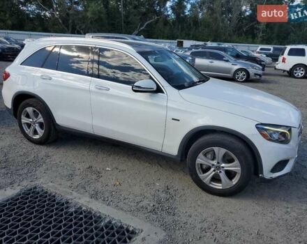 Белый Мерседес ГЛЦ-Класс, объемом двигателя 1.99 л и пробегом 97 тыс. км за 6000 $, фото 3 на Automoto.ua