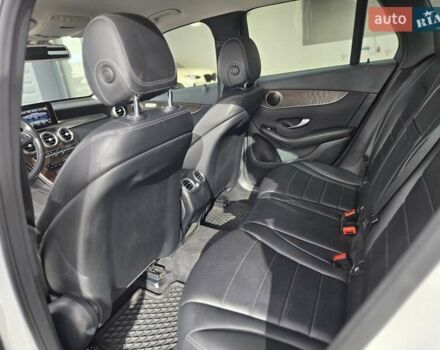 Белый Мерседес ГЛЦ-Класс, объемом двигателя 2.14 л и пробегом 47 тыс. км за 33500 $, фото 11 на Automoto.ua