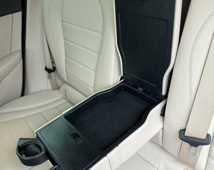 Белый Мерседес ГЛЦ-Класс, объемом двигателя 2.14 л и пробегом 55 тыс. км за 35700 $, фото 36 на Automoto.ua