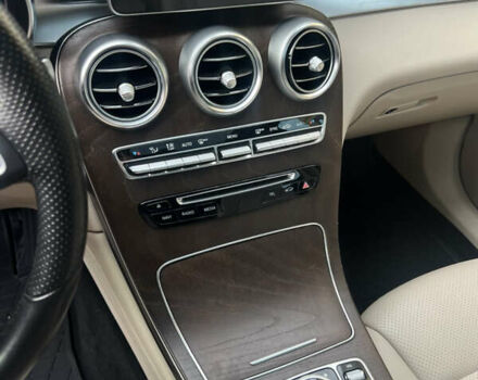 Белый Мерседес ГЛЦ-Класс, объемом двигателя 2 л и пробегом 115 тыс. км за 32500 $, фото 11 на Automoto.ua