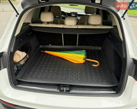 Белый Мерседес ГЛЦ-Класс, объемом двигателя 2.14 л и пробегом 55 тыс. км за 35700 $, фото 24 на Automoto.ua