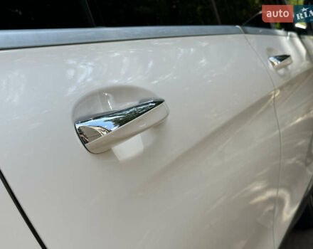 Білий Мерседес ГЛЦ-Клас, об'ємом двигуна 2 л та пробігом 182 тис. км за 22800 $, фото 70 на Automoto.ua