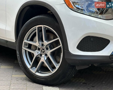 Білий Мерседес ГЛЦ-Клас, об'ємом двигуна 2 л та пробігом 182 тис. км за 22800 $, фото 31 на Automoto.ua