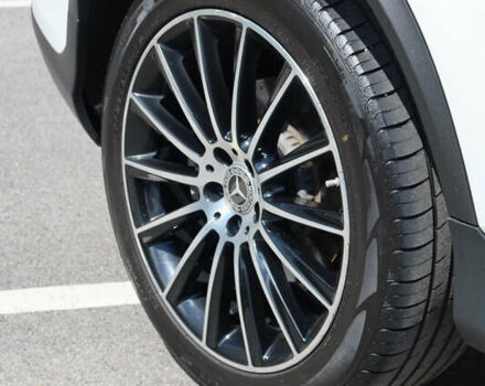 Белый Мерседес ГЛЦ-Класс, объемом двигателя 1.99 л и пробегом 79 тыс. км за 32500 $, фото 41 на Automoto.ua