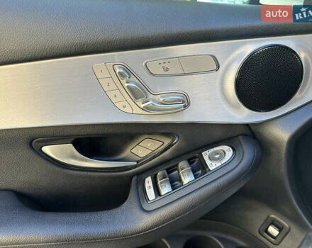 Белый Мерседес ГЛЦ-Класс, объемом двигателя 1.99 л и пробегом 81 тыс. км за 29000 $, фото 20 на Automoto.ua