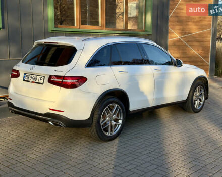Белый Мерседес ГЛЦ-Класс, объемом двигателя 1.99 л и пробегом 42 тыс. км за 30200 $, фото 47 на Automoto.ua
