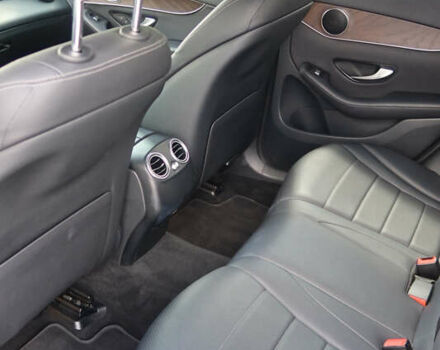 Белый Мерседес ГЛЦ-Класс, объемом двигателя 1.99 л и пробегом 79 тыс. км за 32500 $, фото 35 на Automoto.ua