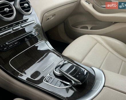 Білий Мерседес ГЛЦ-Клас, об'ємом двигуна 1.99 л та пробігом 67 тис. км за 29999 $, фото 21 на Automoto.ua