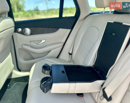 Белый Мерседес ГЛЦ-Класс, объемом двигателя 1.99 л и пробегом 95 тыс. км за 31500 $, фото 29 на Automoto.ua