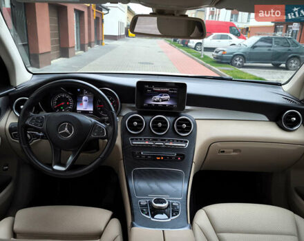 Белый Мерседес ГЛЦ-Класс, объемом двигателя 2 л и пробегом 135 тыс. км за 21600 $, фото 35 на Automoto.ua