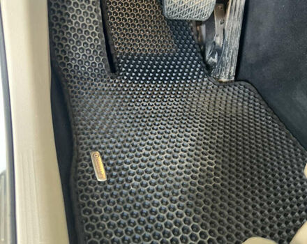 Белый Мерседес ГЛЦ-Класс, объемом двигателя 1.99 л и пробегом 115 тыс. км за 32800 $, фото 81 на Automoto.ua