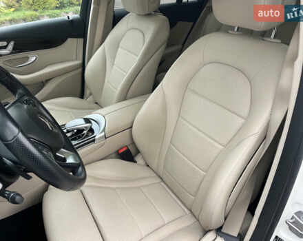 Білий Мерседес ГЛЦ-Клас, об'ємом двигуна 1.99 л та пробігом 67 тис. км за 29999 $, фото 16 на Automoto.ua