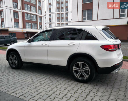 Белый Мерседес ГЛЦ-Класс, объемом двигателя 2 л и пробегом 135 тыс. км за 21600 $, фото 7 на Automoto.ua