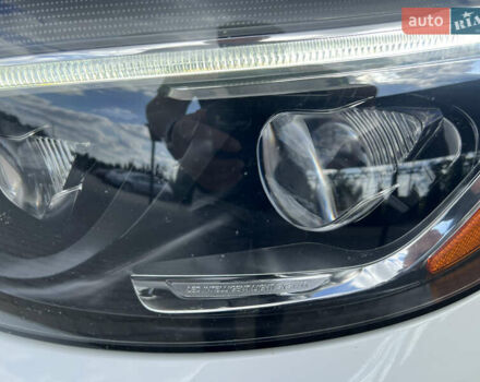 Белый Мерседес ГЛЦ-Класс, объемом двигателя 1.99 л и пробегом 115 тыс. км за 32800 $, фото 11 на Automoto.ua