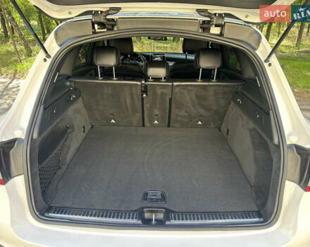 Белый Мерседес ГЛЦ-Класс, объемом двигателя 1.99 л и пробегом 81 тыс. км за 29000 $, фото 26 на Automoto.ua