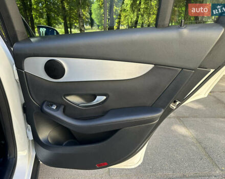 Белый Мерседес ГЛЦ-Класс, объемом двигателя 1.99 л и пробегом 81 тыс. км за 29000 $, фото 27 на Automoto.ua