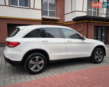 Белый Мерседес ГЛЦ-Класс, объемом двигателя 2 л и пробегом 135 тыс. км за 21600 $, фото 13 на Automoto.ua