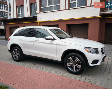 Белый Мерседес ГЛЦ-Класс, объемом двигателя 2 л и пробегом 135 тыс. км за 21600 $, фото 15 на Automoto.ua