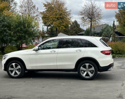 Білий Мерседес ГЛЦ-Клас, об'ємом двигуна 1.99 л та пробігом 67 тис. км за 29999 $, фото 7 на Automoto.ua