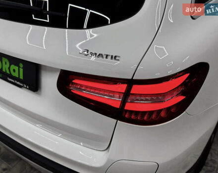 Белый Мерседес ГЛЦ-Класс, объемом двигателя 2 л и пробегом 124 тыс. км за 35900 $, фото 10 на Automoto.ua