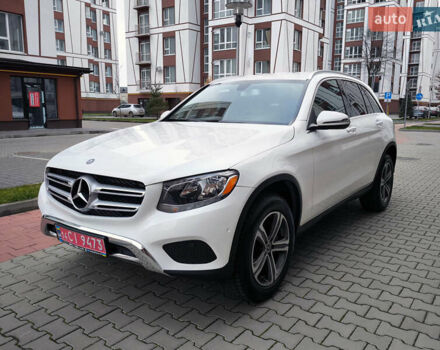 Белый Мерседес ГЛЦ-Класс, объемом двигателя 2 л и пробегом 135 тыс. км за 21600 $, фото 4 на Automoto.ua