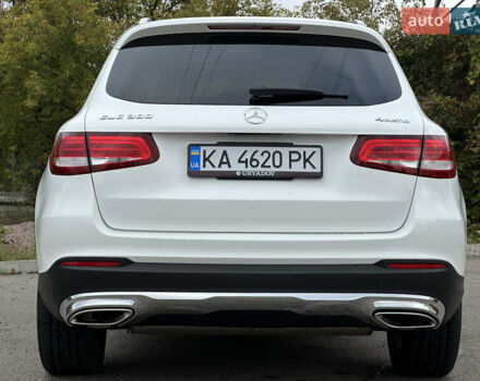 Белый Мерседес ГЛЦ-Класс, объемом двигателя 1.99 л и пробегом 81 тыс. км за 29000 $, фото 16 на Automoto.ua
