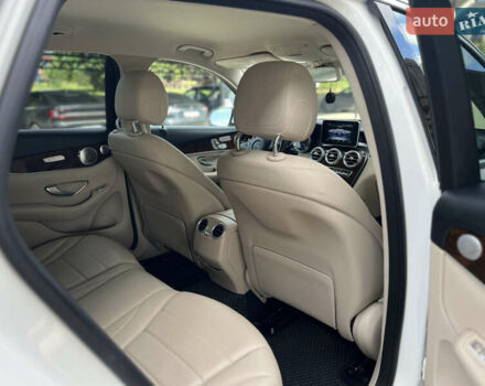 Белый Мерседес ГЛЦ-Класс, объемом двигателя 1.99 л и пробегом 115 тыс. км за 32800 $, фото 49 на Automoto.ua